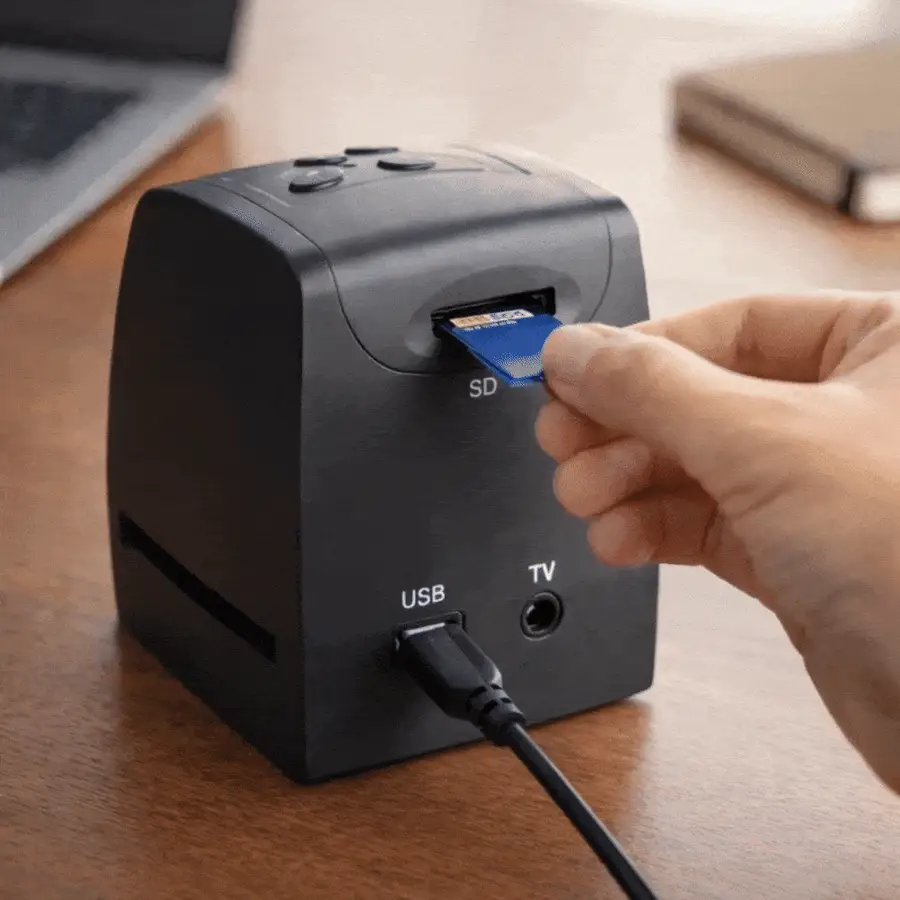Saving scanned photos to an SD card